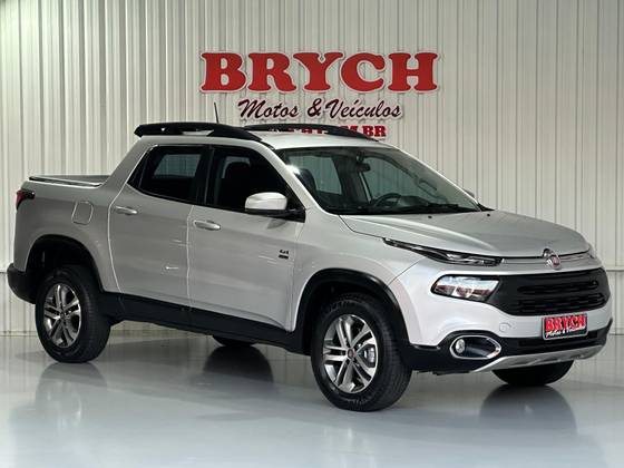 FIAT TORO 2.0 16V TURBO DIESEL FREEDOM 4WD AT9 FIAT TORO 2.0 16V TURBO DIESEL FREEDOM 4WD AT9